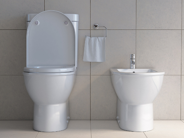 Smart toilet sample approval and bulk production verification process for business buyers