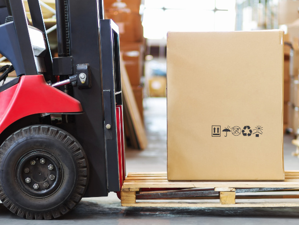 Smart toilet export packaging and international logistics risk analysis for B2B buyers