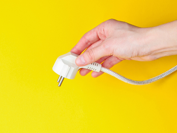 Market-specific smart toilet voltage plug manual and electrical version management